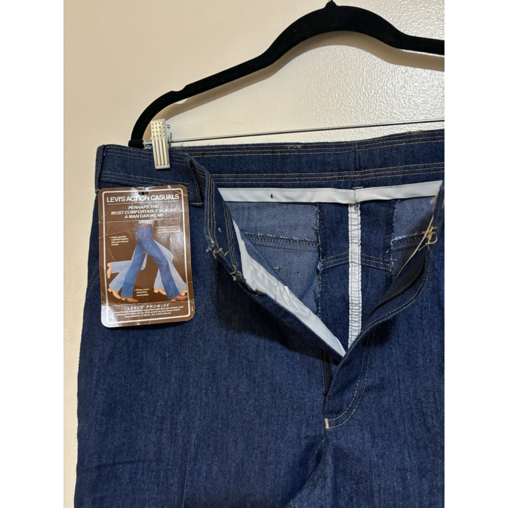 NEW NOS 70s Retro Levi’s Action Casual Mens Vintage NWT 38x32 Dark Blue Jeans - Picture 4 of 11